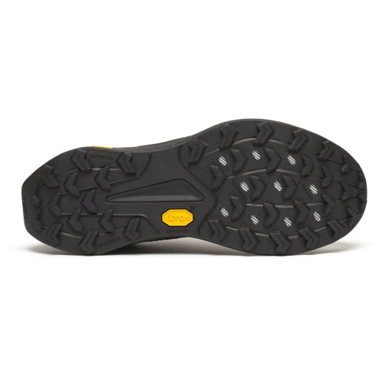 Saucony Peregrine 16